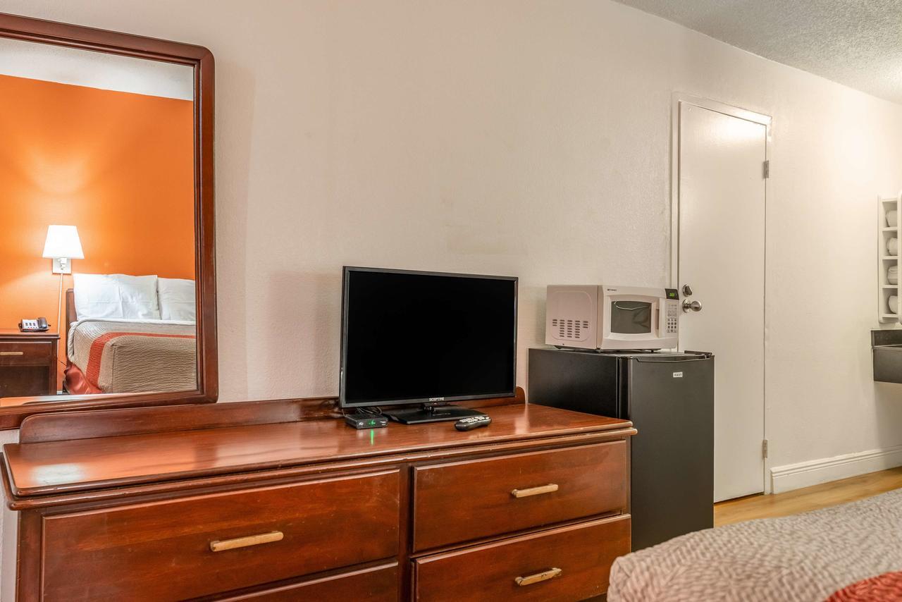 Motel 6-Natchitoches, La Екстер'єр фото